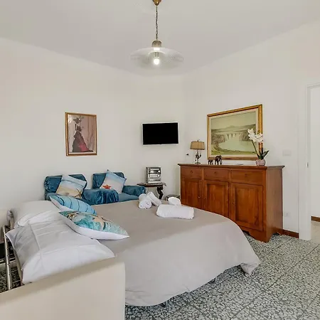 アパート La Maison Di Amilcare Central Sanremo Balcony & Wifi - Happy Rentals サンレモ