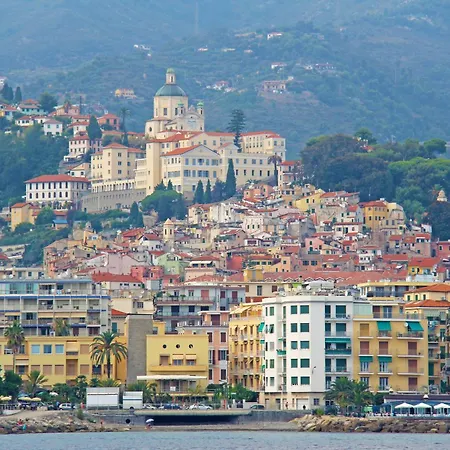 アパート La Maison Di Amilcare Central Sanremo Balcony & Wifi - Happy Rentals *